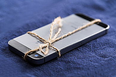 iPhone新款磨砂防手汗手机壳优质打造